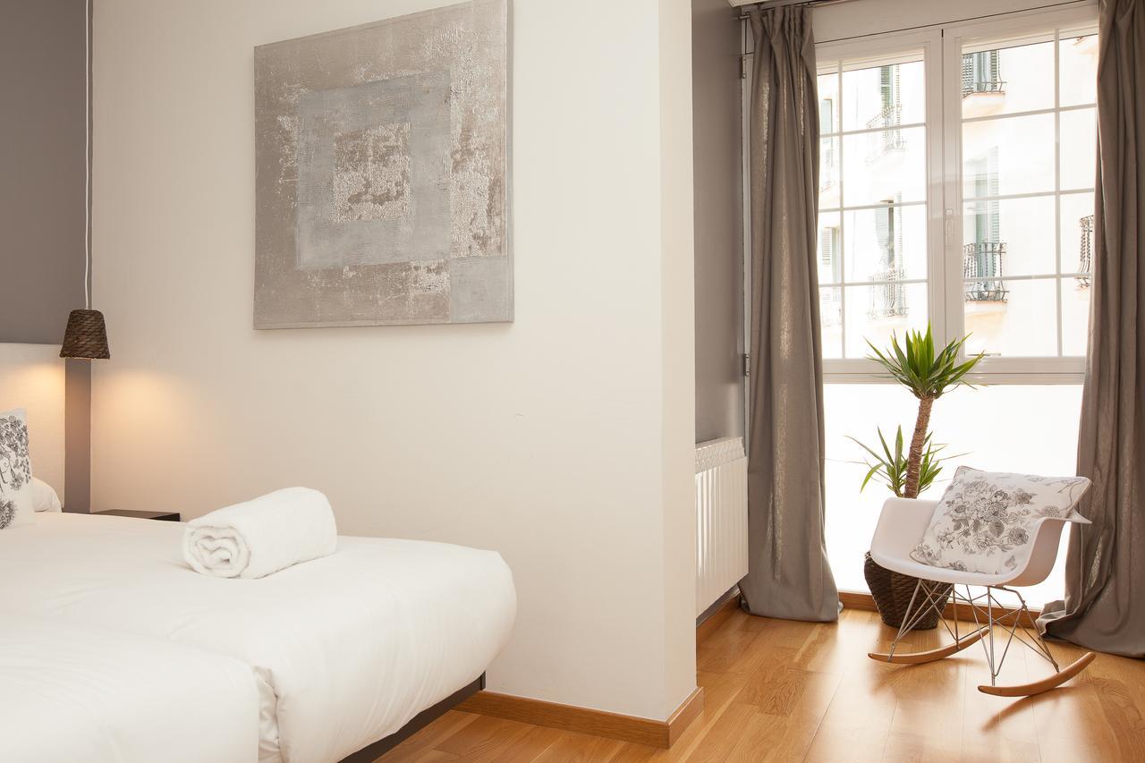 Rent Top Apartments Avenida Diagonal Barcelona Exteriör bild