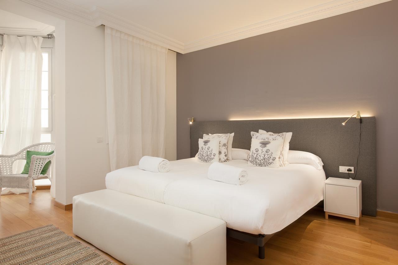 Rent Top Apartments Avenida Diagonal Barcelona Exteriör bild
